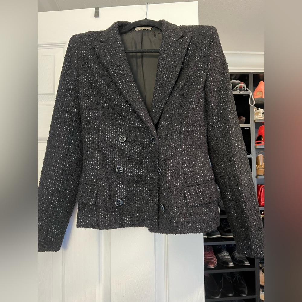 SOLD Vintage bottega double breasted cropped blazer. Really good condition